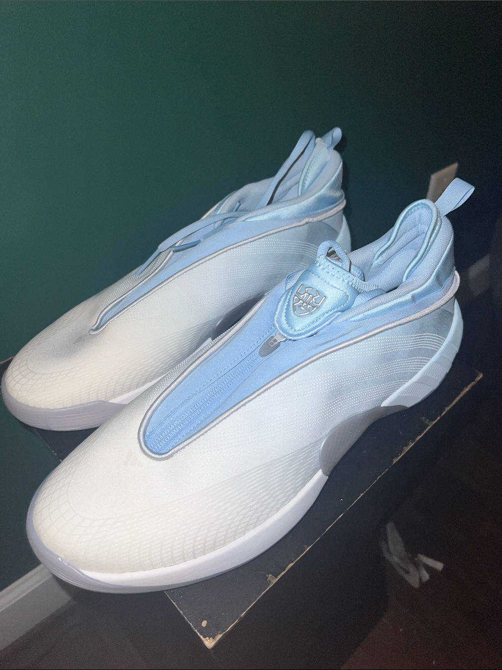 adidas Men’s Light Blue and White Don issue 7